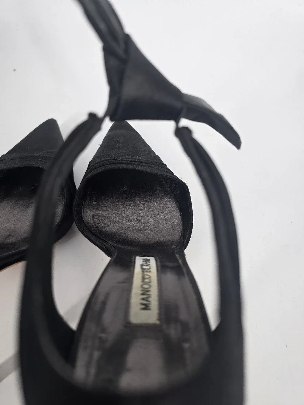 Manolo Blahnik Black Satin Bow Front Point Toe Pumps Size 37